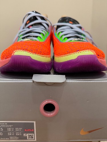 Nike LeBron XX Total Orange/Vivid Purple Orange/Violet M10/W8.5 - Picture 3 of 11