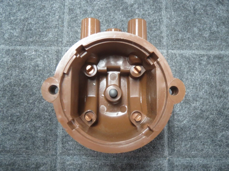 Distributor Cap for 1988-1989 Eagle Medallion - Made in Italy - Ships Fast! Foto 3 de 4