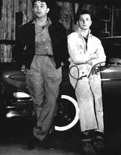 James "Jim" Mitchum signed 8x10 photo In Harm's Way Actor Movie COA LOOK!