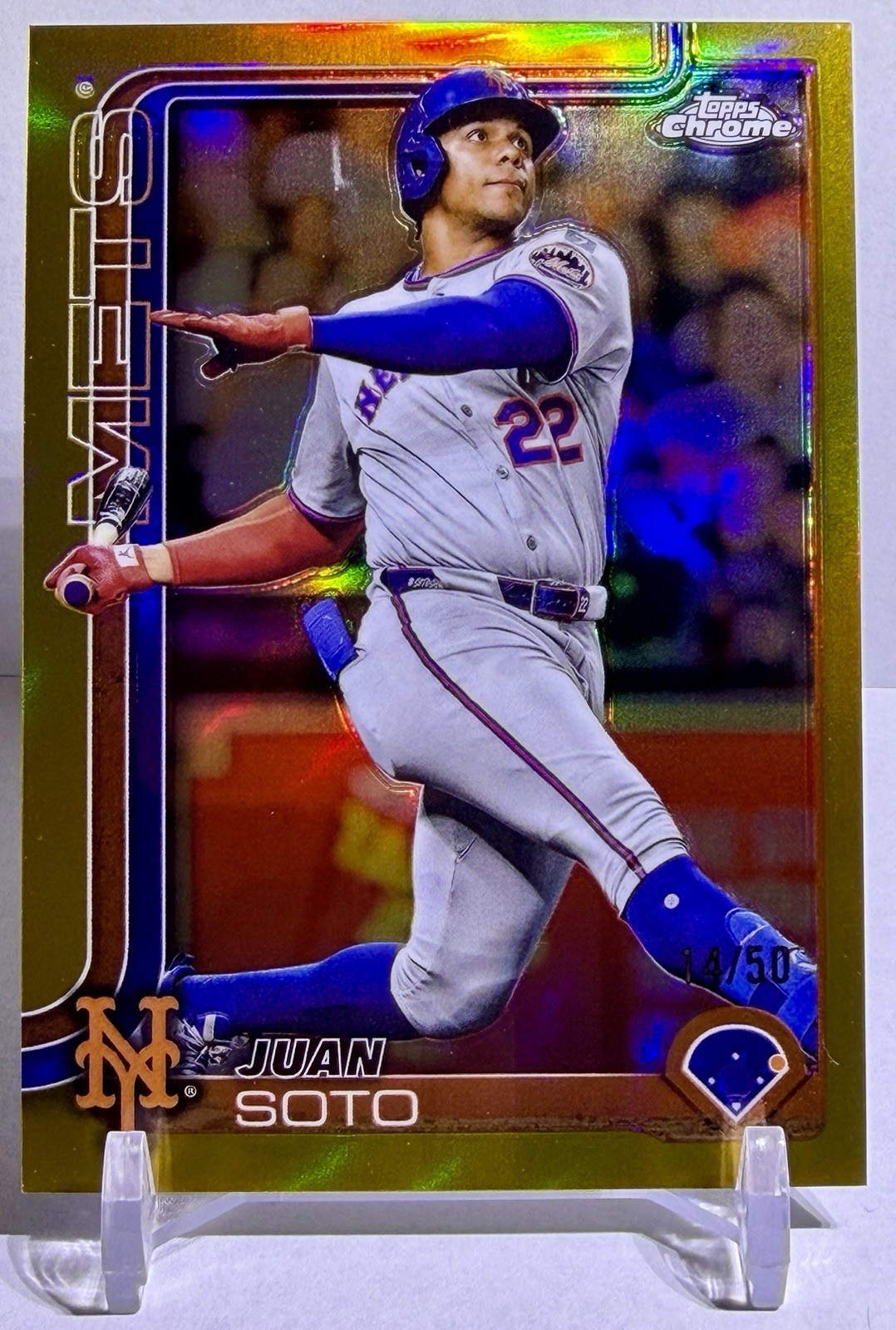 2025 Topps Chrome Juan Soto #200 True Gold Refractor SSP /50 Mets