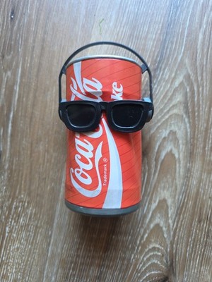   Tanzende COCA COLA DOSE mit Sonnenbrille & Kopfhörer Vintage 90er Dancing TOP