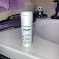 PROACTIV STEP 1 RENEWING CLEANSER 1 FL OZ BOTTLE ACNE MEDICATION EXPIRES 09/26!