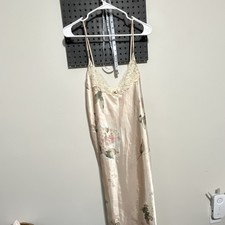 VINTAGE California Dynasty Large Beige Floral Lace Slip 100 Polyester