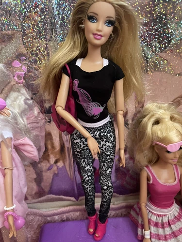 Barbie Luxe Life In The Dream house Rooted Lashes 2014