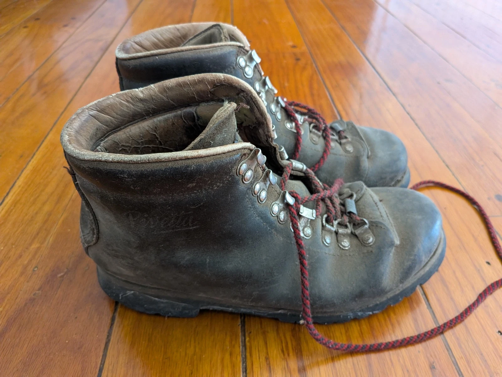 Vintage Pivetta for DMC Men's Hiking Boots leather 12" Read
