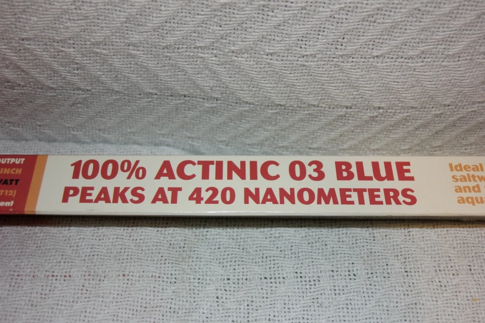 CORALIFE ACTINIC Magtinic 30Watt Daylight Fish Aquarium Lamp Bulb 36inch 1.5"Dia - Image 4 of 4