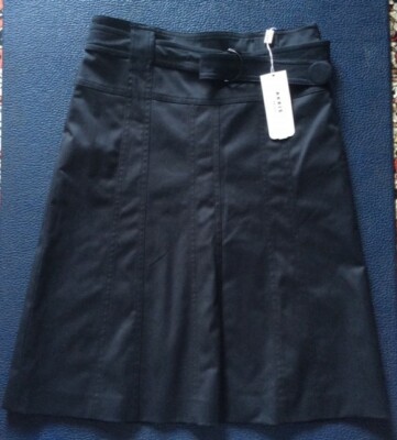 Brand new Akris Punto Belted Skirt
