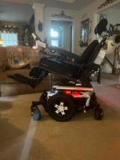 QUANTUM EDGE 3 ILEVEL WHEELCHAIR, POWER TILT, RECLINE, LEGS, LIFT