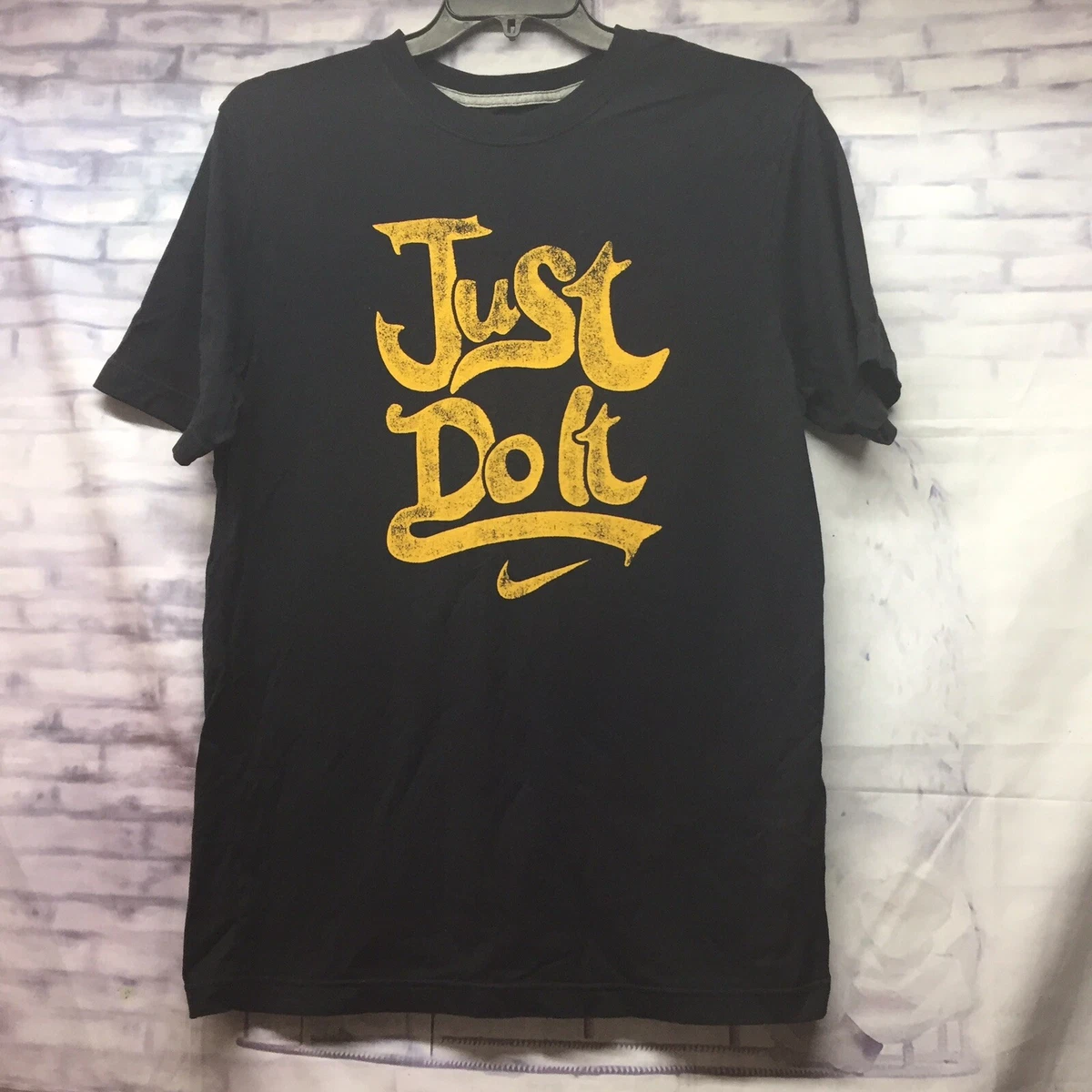 Nike Athletic Dept T Shirt Black Yellow Crew Neck Just Do It Mens Large