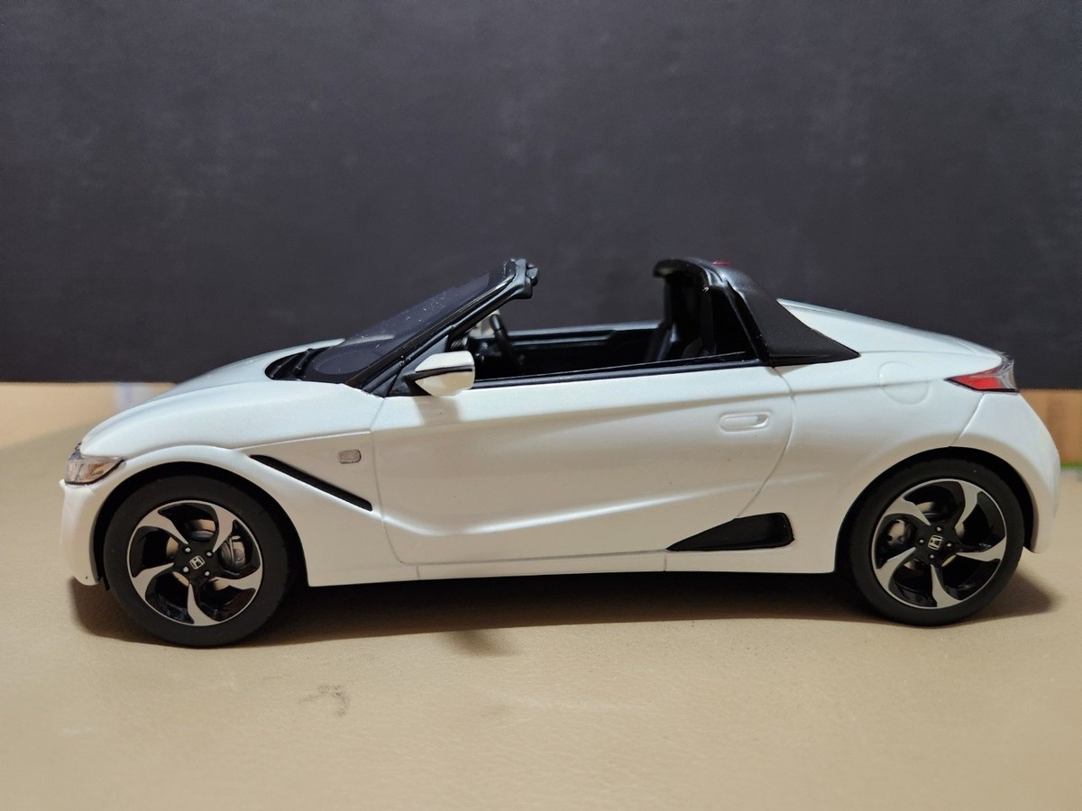 初荷 京商 サムライ ミニカーs660 White1/18 215/600 初荷 京商 サムライ ミニカーs660 White1/18 215/600 1/18 京商製