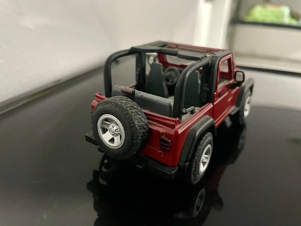 JEEP WRANGLER 1:32 SIKU - Immagine 4 di 4