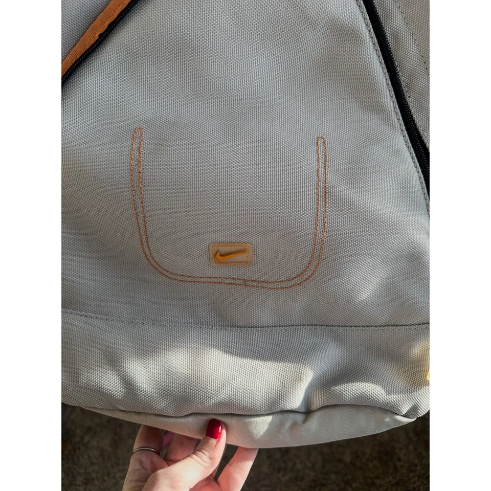 Bandolera vintage NIKE Y2K bandolera RARA beige naranja Foto 3 de 4