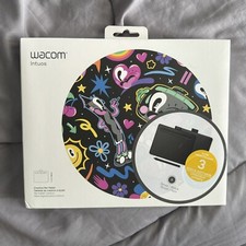 Wacom Intuos Graphics Tablet - Black