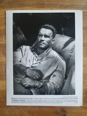 Collateral Damage 8 x 10 inch promo press kit photo #C176-4 2002