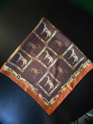 Toller Seidentuch Pierre Balmain 88 x 86 cm in einwandfreiem Zustand