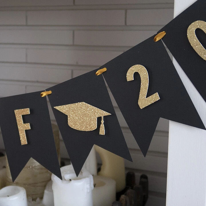 Banner de graduación hecho a mano decoraciones clase de 2025 letreros guirnalda fiesta Foto 3 de 4