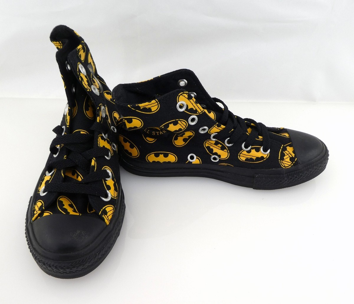 Converse Shoes Chuck Taylor All Star Hi Batman Blk Sneakers Mismatch Womens  5/4