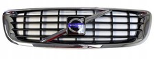 Calandre Volvo V50