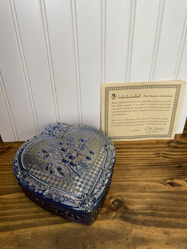 VTG Fenton Large Wild Strawberry Amethyst Carnival Candy Dish Trinket Box Heart