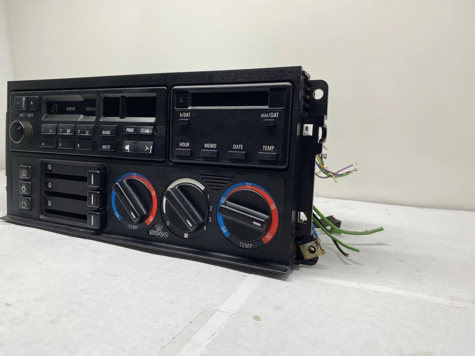 BMW E34 525i 535i 540i M5 Climate Control A/C Heater Panel 1989–1995 OEM - Image 4 of 4