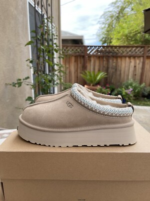 Women's Size 8 - UGG Braid Tazz Sand Platform Slippers 100% Authentic