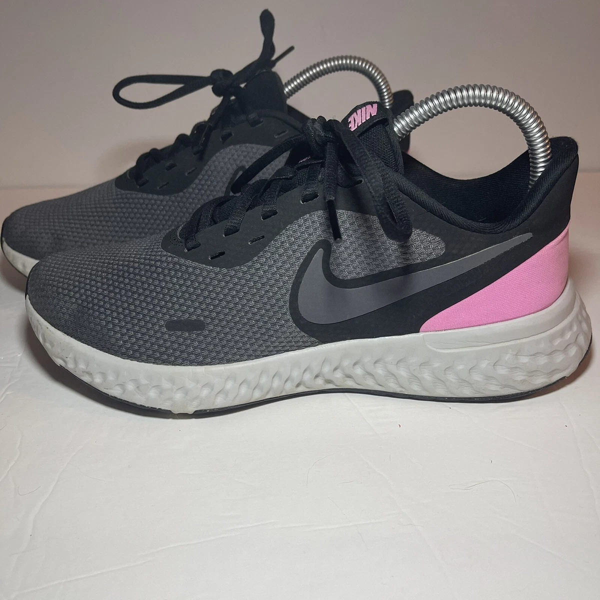 Nike women's revolution 5 top running shoes - pink/white/black