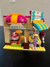 LEGO FRIENDS: Downtown Bakery (41006) - Pieces, all minifigures, retired