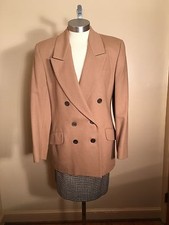 Women's JH Collectibles Two Piece Beige Blazer and Tweed Skirt Size 6