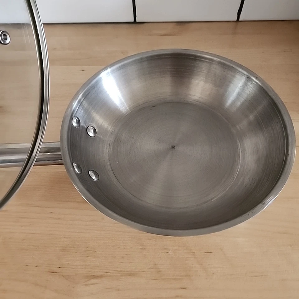 Sartén Winco de acero inoxidable 8" SSFP-8 con tapa de vidrio Masterclass bonita premium Foto 4 de 4