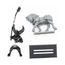 GW WHF Empire Metal Knights Panther Standard 2 NM