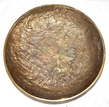 BRONZE SCHALE alt Durchm. 23,5 cm - Höhe 4,8 cm Gewicht 2,18 kg