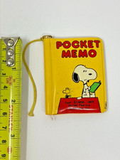 Vintage 70er PEANUTS SNOOPY MINI POCKET MEMO BOOK & PENCIL VERY RARE 6cm tall