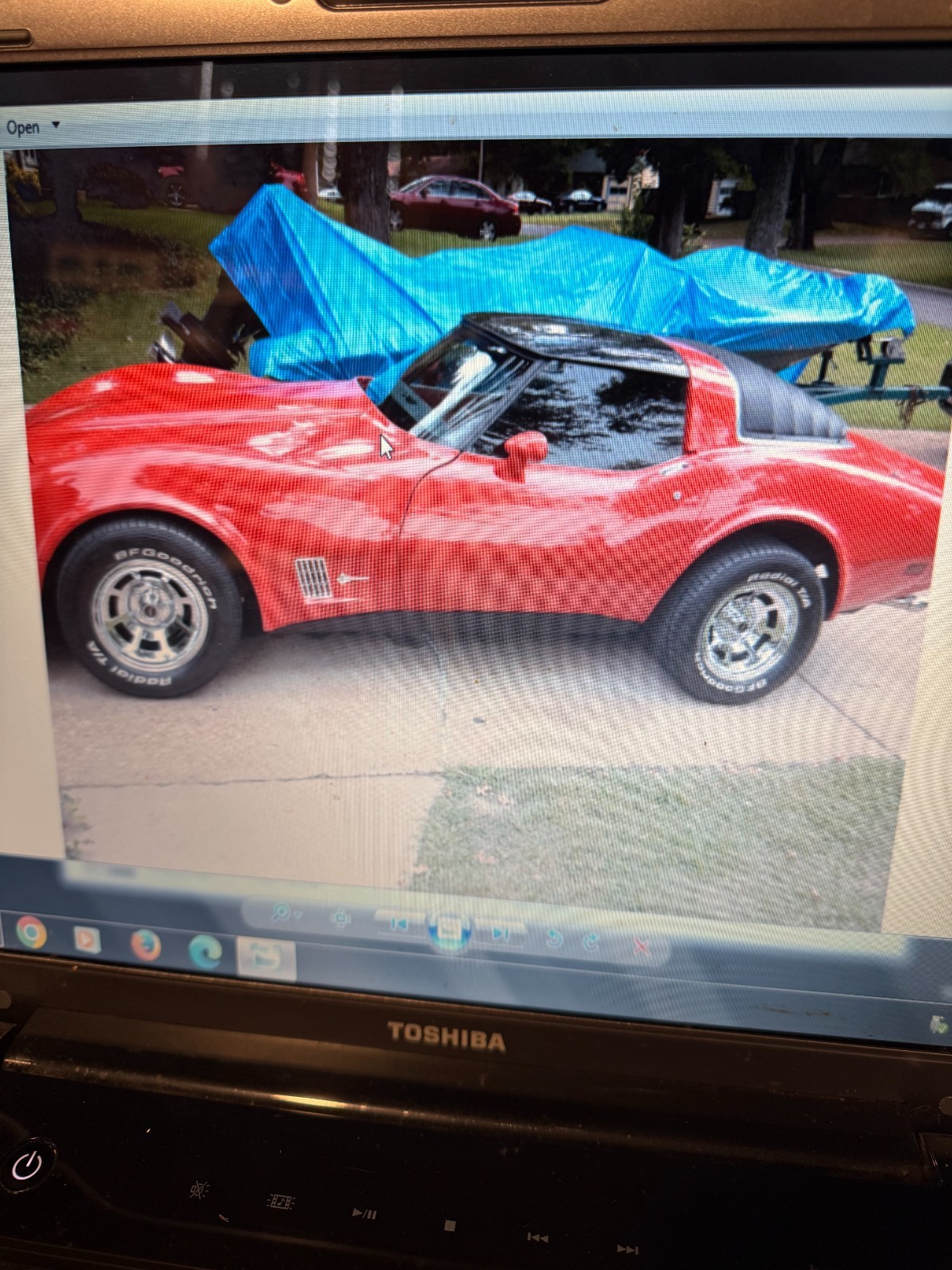 1980 Red Chevrolet Corvette   | C3 Corvette Photo 10