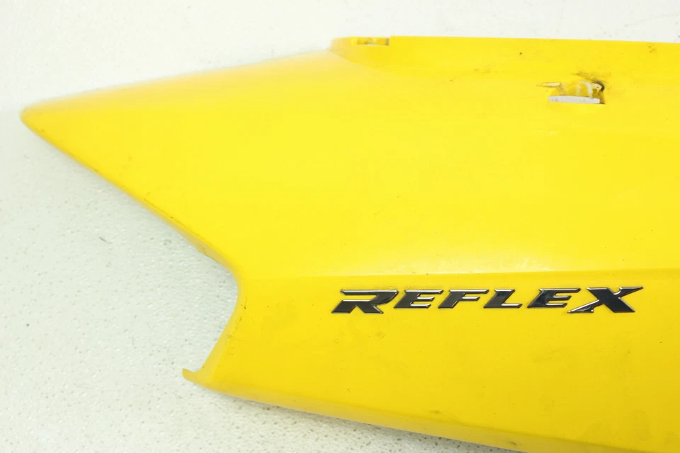 Carenado trasero derecho Honda Reflex 250 2003 OEM B4401 Foto 2 de 4