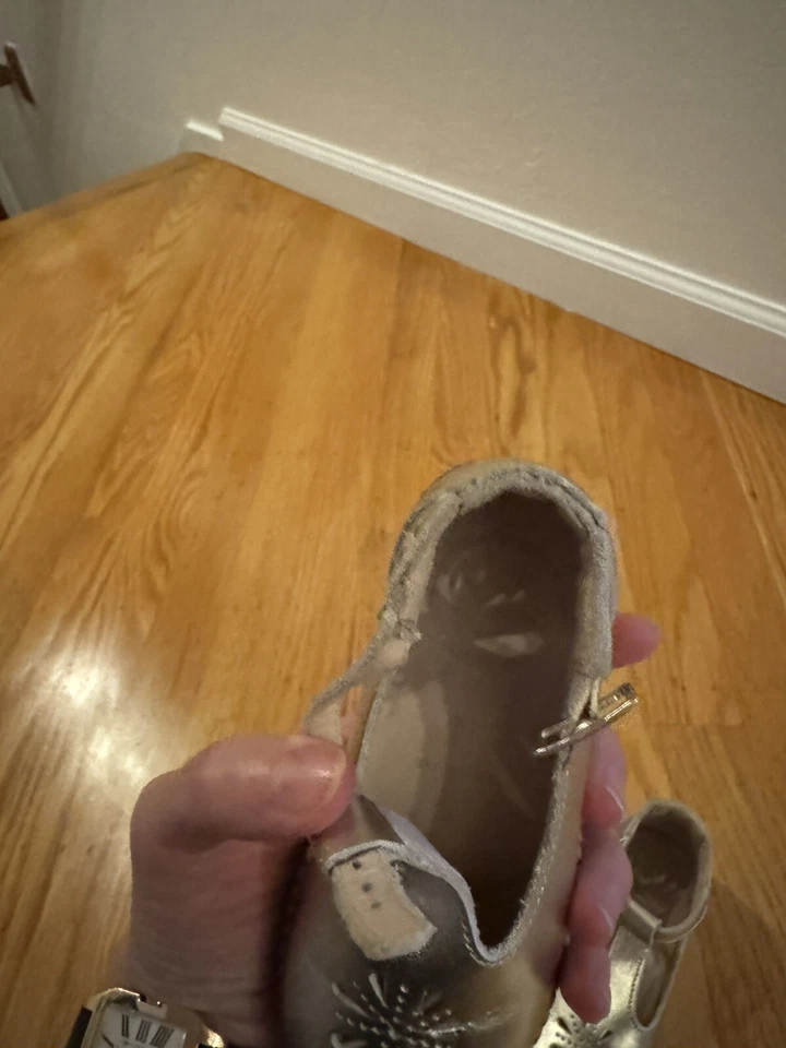 Zapatos metálicos para niños pequeños Chloe 23 Foto 4 de 4