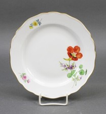 Meissen Teller 18 cm 1. Wahl Blume 2 schr&auml;g - 050110 (1)