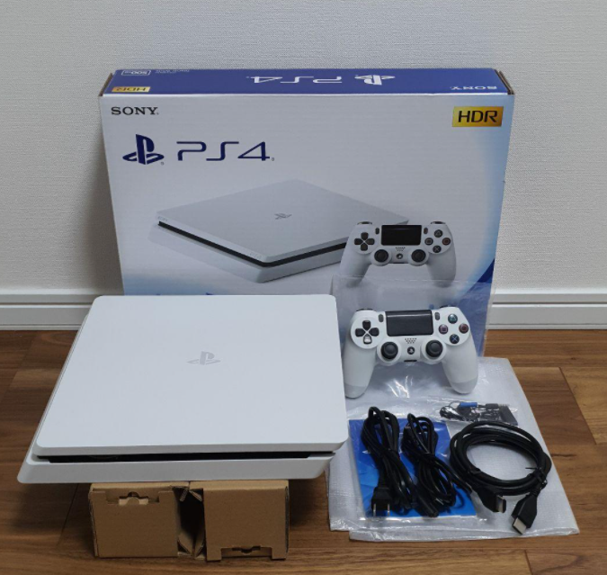 Ps4 Pro Branco 1 Controle 1 Jogo, Console de Videogame Sony Usado 65347119