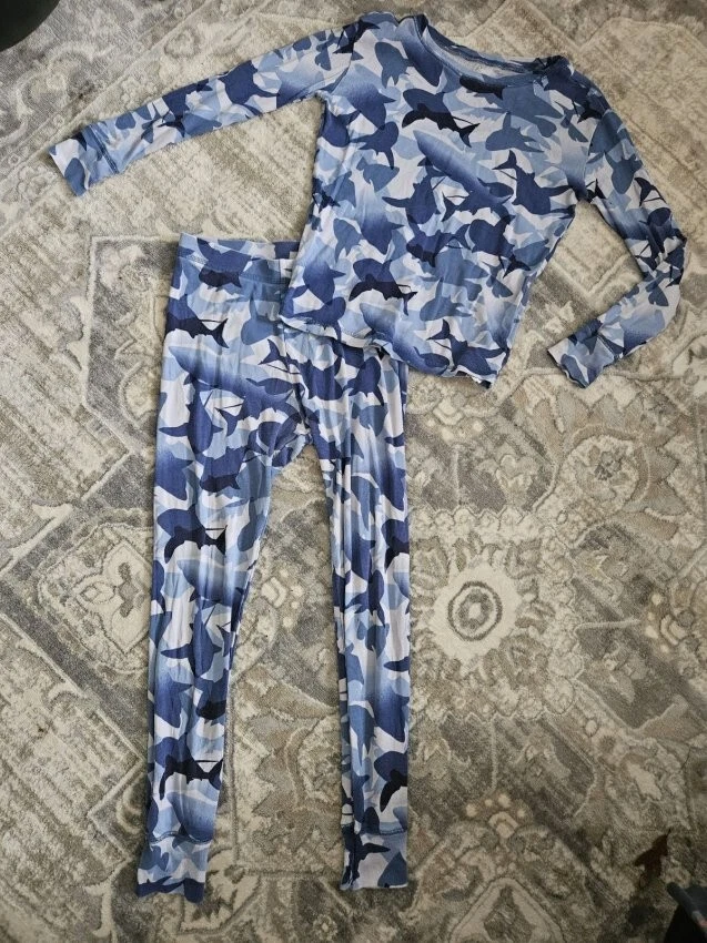 Gap 2025 shark pajamas