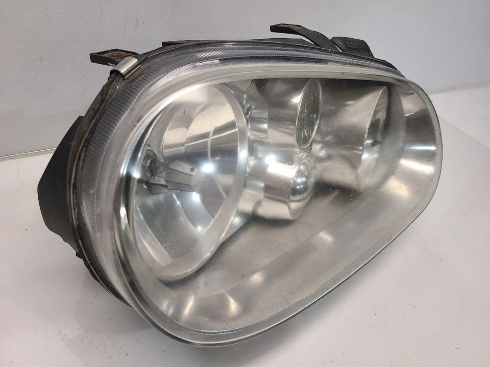 2000-01 Volkswagen Golf (Hatch) Passenger Right Headlight W/O Fogs - image 2 of 4