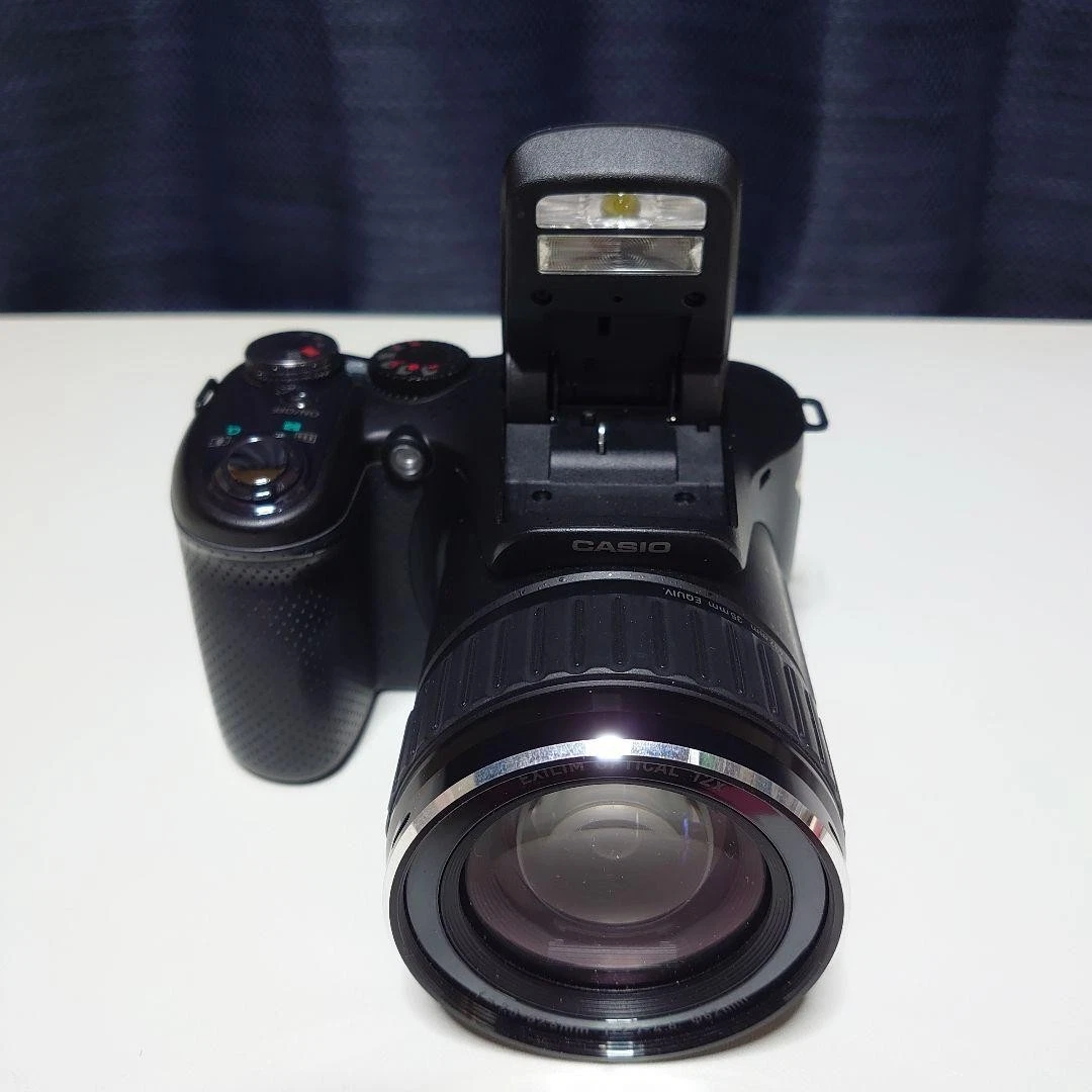 Preços baixos em Casio EXILIM Casio Exilim Ex-F1 Câmeras Digitais