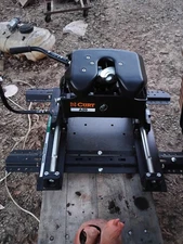 CURT A20 Sliding 5th Wheel Hitch Base Rails 20K GTW Double Jaw Short Bed 16631