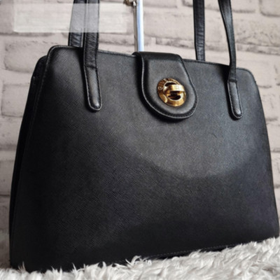 Givenchy 4G Leather Shoulder Bag Black Unisex Used Authentic