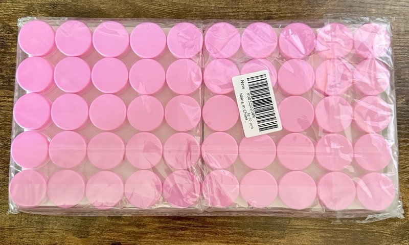 3 Gram Sample Makeup Containers with Lids, 50 Ct w/ Lids