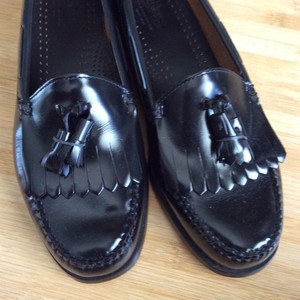 bass layton tassel loafer