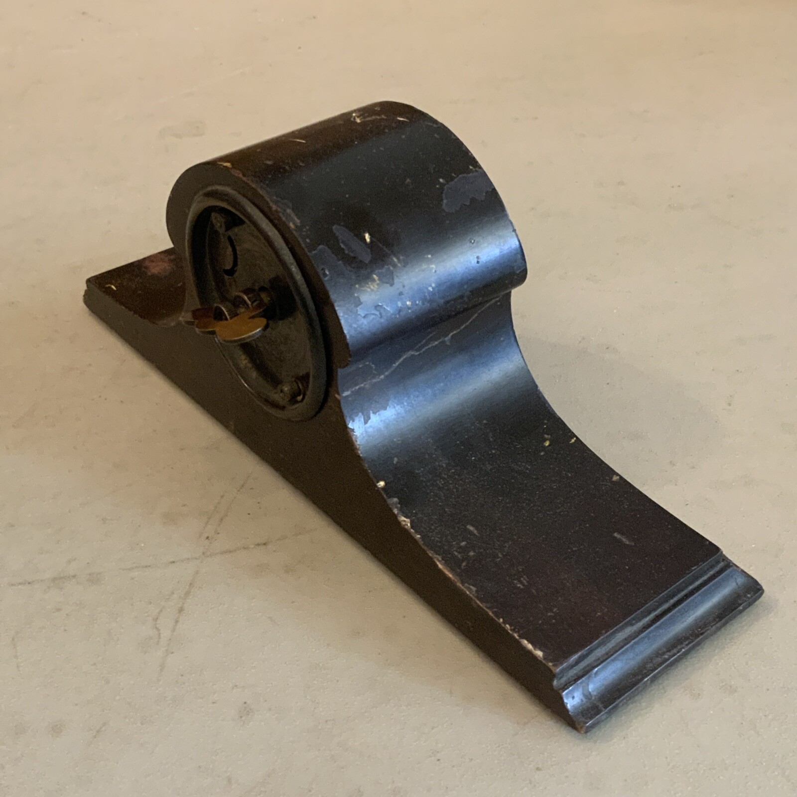 Works! VINTAGE ANTIQUE NOVELTY ART NOUVEAU WIND UP SMALL Mantle CLOCK