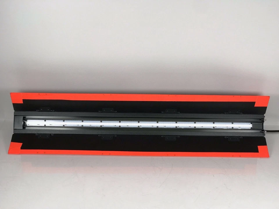 FloLight BladeLight 36" Bi-Color LED Light w/ EXTRAS - Image 2 of 4