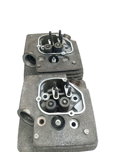 Cabezal De Motor Moto Morini 350 1983 3 1/2 Cabezal Válvulas Resortes Platos - Imagen 2 de 11