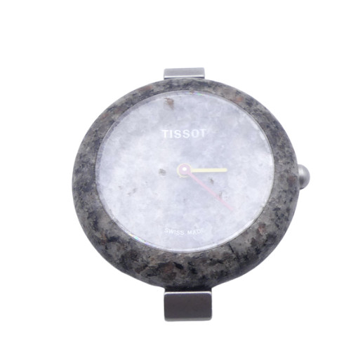 Tissot Rockwatch R150 la montre vintage 30mm pour le quotidien