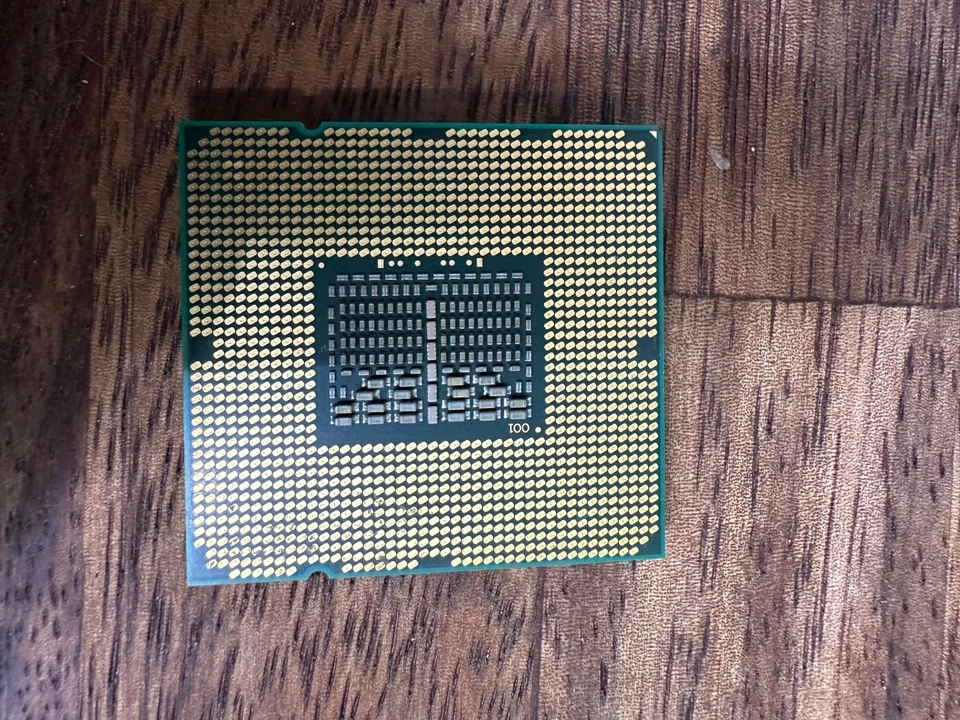 Intel Core i7-970 SLBCH 2,66 GHz 6 núcleos 12 MB LGA 1366 6 núcleos CPU vendedor de Estados Unidos Foto 2 de 3