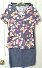 SB Scrubs Lot of 2 SZ XS Butterfly Top & Gray Bottoms V-neck Pockets